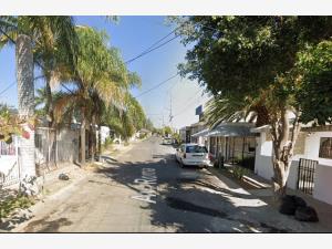 Casa en venta en Hacienda Santa Fe, Tlajomulco de Zúñiga — foto 2 de 11