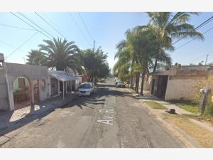 Casa en venta en Hacienda Santa Fe, Tlajomulco de Zúñiga — foto 3 de 11