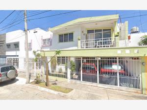 Casa en Guadalajara Centro, Guadalajara, Jalisco