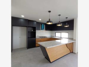 Casa en venta en Lomas de Angelópolis, San Andrés Cholula — foto 2 de 39