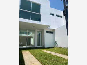 Casa en venta en Bosques de Cuernavaca, Cuernavaca — foto 2 de 10