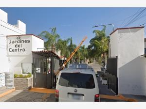 Casa en venta en Jardines del Centro, Celaya — foto 3 de 17