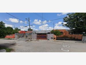 Casa en venta en Jardines de Mulchechen, Kanasín — foto 2 de 12