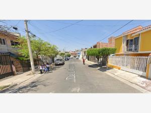 Casa en venta en Jardines de Santa Isabel, Guadalajara — foto 3 de 10