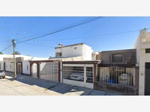 Casa en venta en Torreon Jardin, Torreón — foto 2 de 12