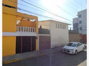 Casa en venta en San Jerónimo, Metepec — foto 2 de 6