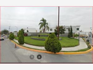 Casa en venta en Los Fresnos Residencial, Reynosa — foto 3 de 7