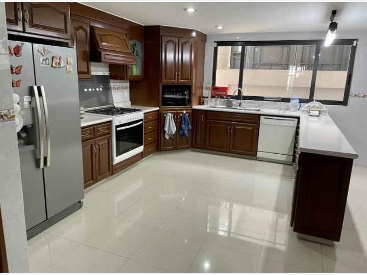 Casa en venta en Las Margaritas, Tlalnepantla de Baz — foto 1 de 12