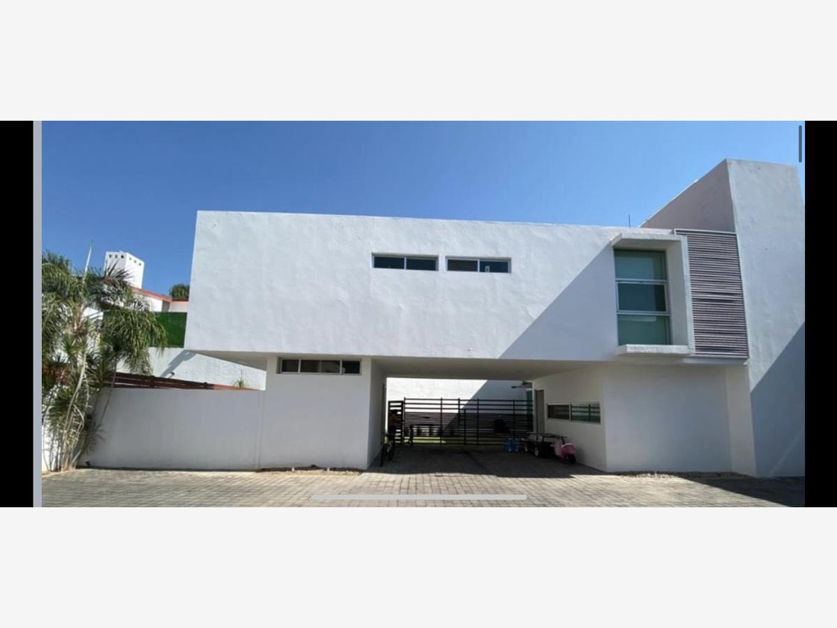 Casa en venta en Jardines de Cuernavaca, Cuernavaca — foto 1 de 35