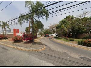 Casa en venta en Banús, Tlajomulco de Zúñiga — foto 2 de 14