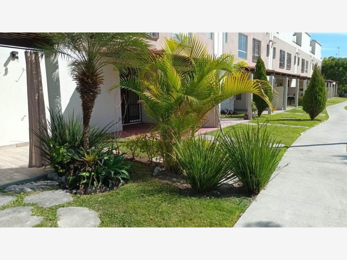 Casa en venta en Real Santa Fe, Xochitepec — foto 1 de 7