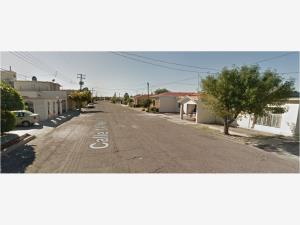 Casa en remate en Imperial, Delicias, Chihuahua
