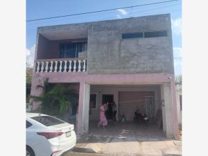 Casa en Santa Cruz Palomeque, Mérida, Yucatán