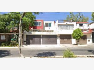 Casa en Los Pirules, Tlalnepantla de Baz, México