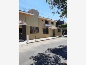 Casa en venta en Jardines de la Paz, Guadalajara — foto 3 de 34