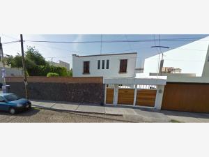 Casa en Cimatario, Querétaro, Querétaro