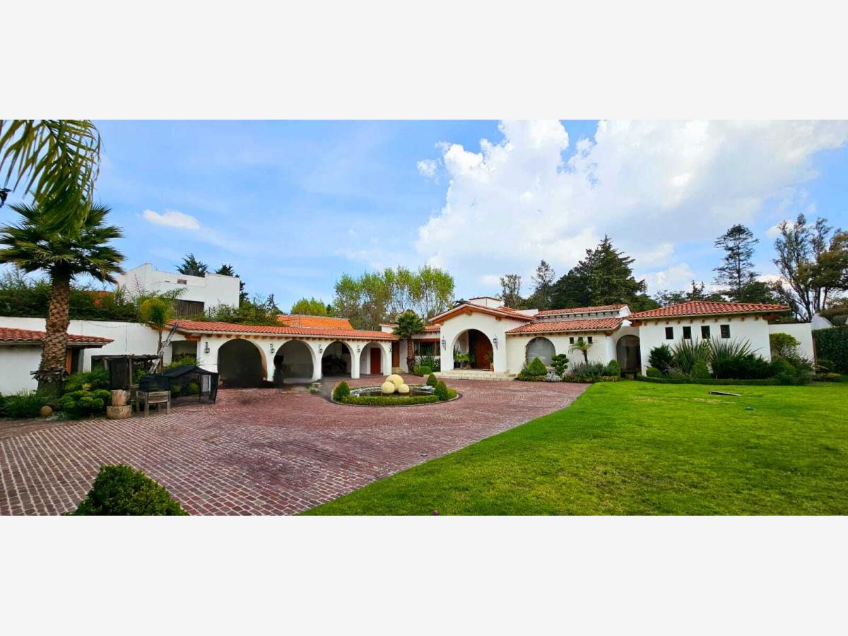 Casa en venta en San Carlos, Metepec — foto 1 de 29