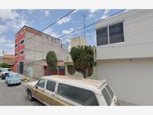 Casa en venta en Jardines de Morelos 5a Sección, Ecatepec de Morelos — foto 2 de 14