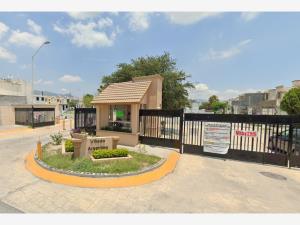 Casa en venta en Los Viñedos, Santa Catarina — foto 3 de 8