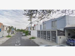 Casa en venta en Las Aguilas, Zapopan — foto 3 de 10