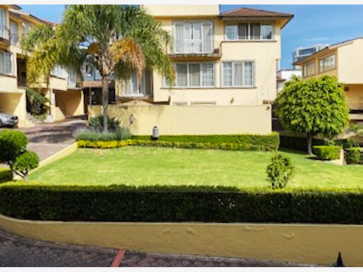 Casa en venta en Hacienda de las Palmas, Huixquilucan — foto 1 de 34