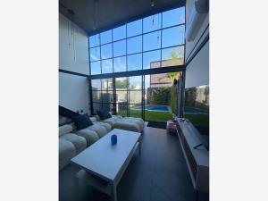 Casa en venta en Club de Golf Santa Fe, Xochitepec — foto 3 de 15
