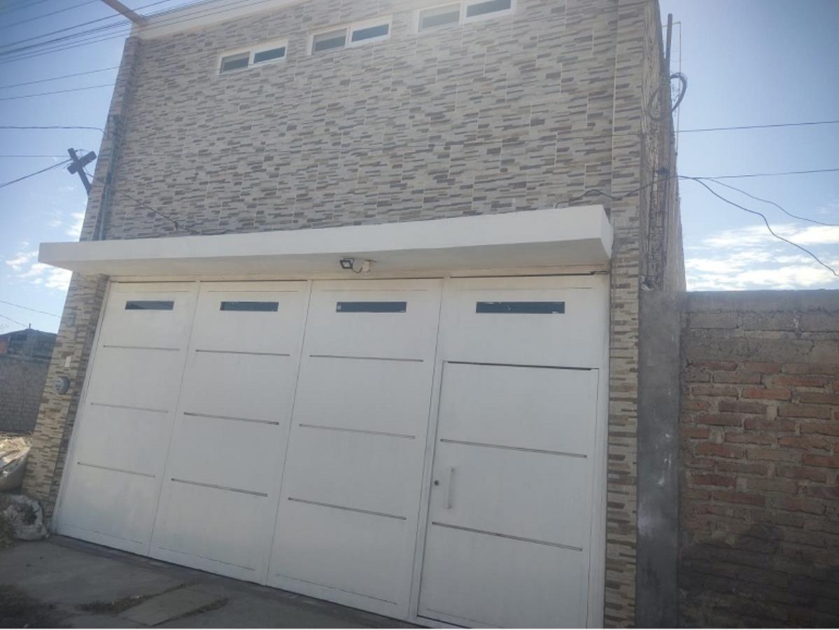 Casa en venta en Las Pintitas Centro, El Salto — foto 1 de 21