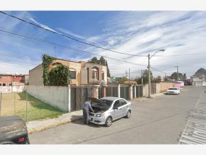 Casa en venta en Santiago Miltepec, Toluca — foto 2 de 13