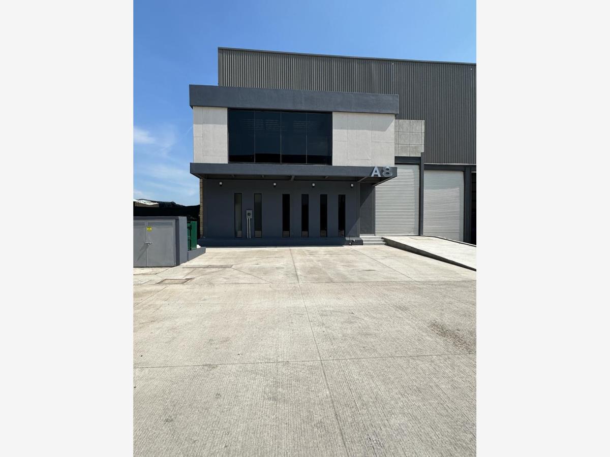 Bodega en renta en Nextipac, Zapopan — foto 1 de 13