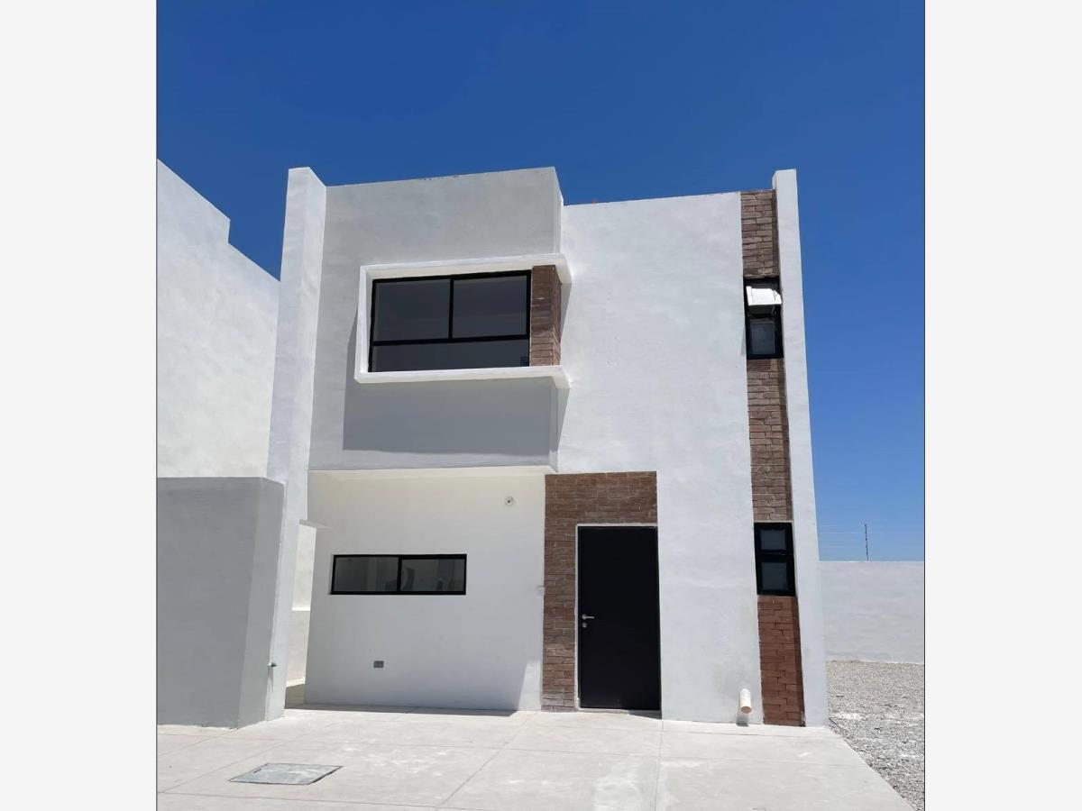 Casa en venta en Ampliación Senderos, Torreón — foto 1 de 10