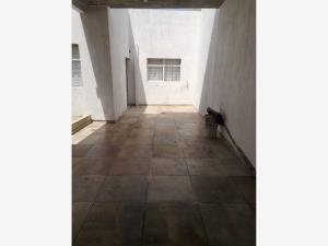 Casa en venta en La Coronilla, Zapopan — foto 2 de 14