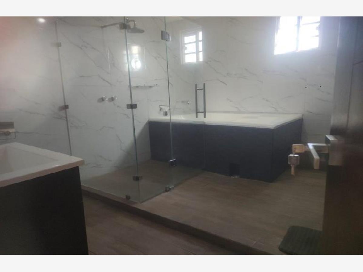 Casa en venta en Las Pintas, El Salto — foto 1 de 18