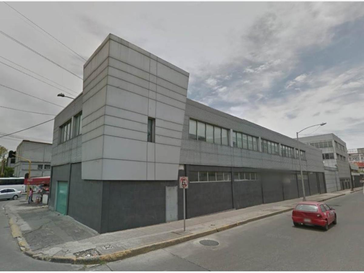Bodega en renta en San Francisco Cuautlalpan, Naucalpan de Juárez — foto 1 de 10