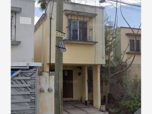 Casa en venta en Residencial la Hacienda, Monterrey — foto 2 de 7