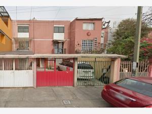 Casa en venta en El Rosario, Azcapotzalco — foto 2 de 11