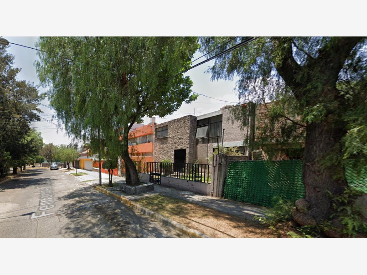 Casa en venta en Ciudad Satelite, Naucalpan de Juárez — foto 1 de 10
