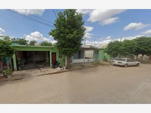 Casa en venta en INFONAVIT Solidaridad, Culiacán — foto 2 de 11
