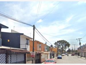 Casa en venta en San Lorenzo Tepaltitlán Centro, Toluca — foto 2 de 11
