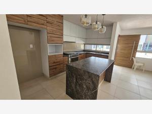 Casa en venta en Paseos del Valle, Tarímbaro — foto 3 de 13