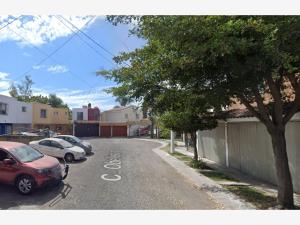 Casa en venta en Los Girasoles, Zapopan — foto 2 de 10