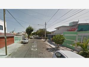 Casa en venta en Las Aguilas, Zapopan — foto 3 de 10