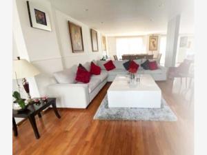 Casa en venta en Interlomas, Huixquilucan — foto 2 de 24