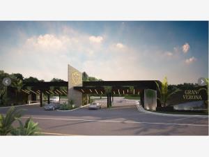 Terreno en venta en Tixpehual, Tixpéhual, Yucatán