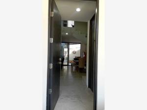 Casa en venta en Valle Imperial, Zapopan — foto 2 de 49