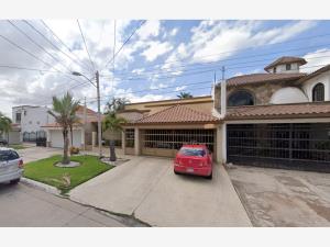 Casa en venta en Las Fuentes, Ahome — foto 3 de 13
