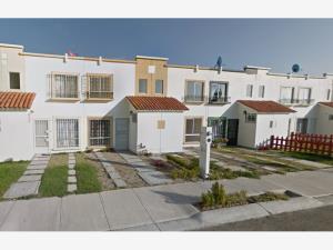 Casa en venta en Residencial Campo Azúl, Celaya — foto 2 de 8