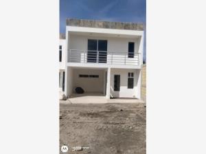 Casa en venta en San Andres Ahuashuatepec, Tzompantepec, Tlaxcala