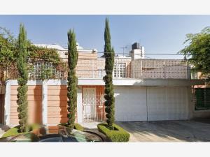Casa en Churubusco Country Club, Coyoacán, Ciudad de México