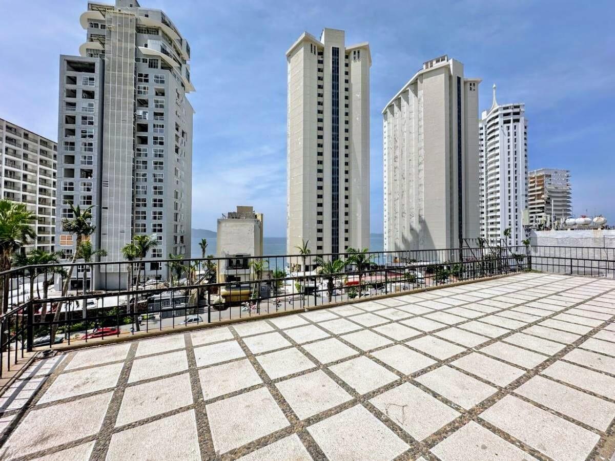 Casa en venta en Club Deportivo, Acapulco de Juárez — foto 1 de 17
