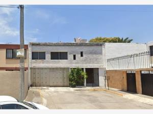 Casa en venta en Ciudad Satelite, Naucalpan de Juárez — foto 3 de 14